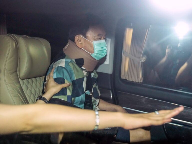 Thailand’s ex-PM Thaksin leaves hospital after six months in detention | News [World]